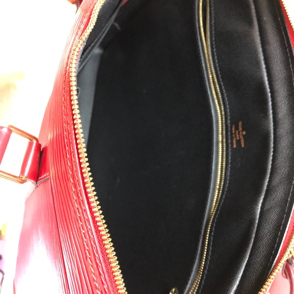 Louis Vuitton Red Epi Leather Porte-Documents - Picture 7 of 15